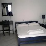 Maria Vekri Apartment *