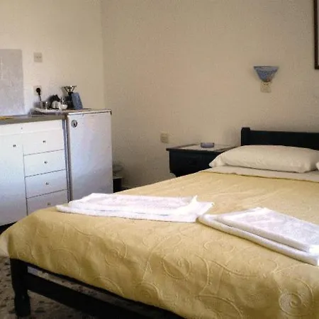 Maria Vekri קופוניסיה